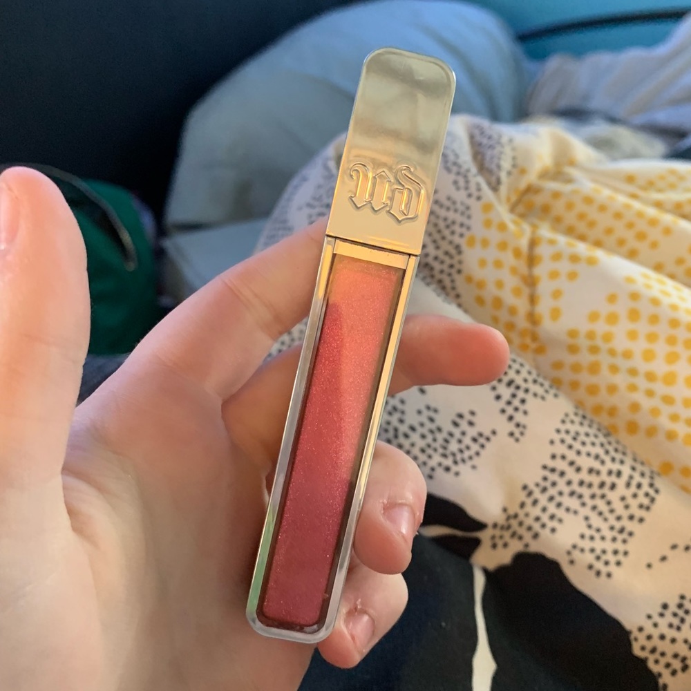 urban decay lip gloss